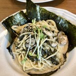 ニュー貝殻荘 - 牡蠣と海苔のクリームパスタ