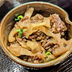 Yakiniku Toraji - 小鉢「牛とごぼうのしぐれ煮」