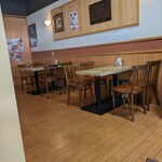 コーヒーパーラーLARK - 店内