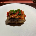 Ji-Cube - 豚スペアリブの胡麻醗酵唐辛子ソース