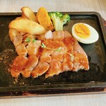 チーズと生はちみつ BeNe あべのキューズモール店 - 