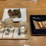 Washoku Sake En - 日本酒飲み比べセット、生麩田楽、干し柿のクリームチーズサンド