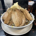 自家製太麺 ドカ盛 マッチョ - 