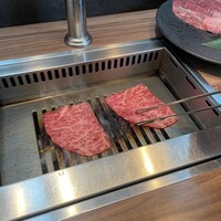 焼肉うしごろ 新宿三丁目店 - 