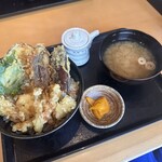 Kaisen Nihonshu Hokkori - 野菜天丼