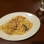 トラットリア・ブリッコラ - 豚のラグーと春キャベツのクリームパスタ