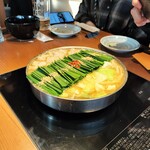 博多もつ鍋 前田屋 - もつ鍋味噌味