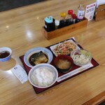 福井二の宮食堂 - 一汁三菜
