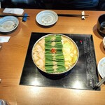 博多もつ鍋 前田屋 - もつ鍋味噌味