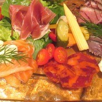 シャンパン食堂 - 前菜盛り合わせ