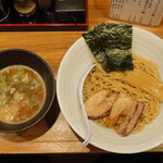 Niboshi Chuuka Soba Menya Shibano - 濃厚つけ麺 中盛　８７０円