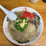 しぇからしか - ラーメン（ニンニクトッピング）