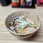 味噌屋 門左衛門 - ミニミニチャーシュー丼