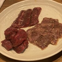 炭火焼肉ホルモン うしごろ 中目黒店 - 
