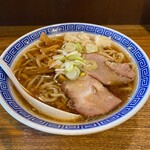 神保町 可以 - 煮干し中華そば980円