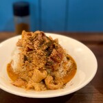 むかん 初台 - 味噌もつ煮単品とライス→ぶっかけ