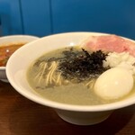 むかん 初台 - ⚫︎煮干しラーメン第二弾（片口いわし・平子）