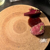 MAISON 8 restaurant - 