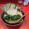 横浜ラーメン おか本