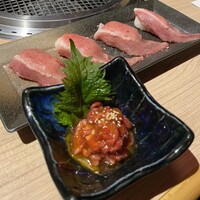 近江うし焼肉 にくTATSU 銀座店 - 