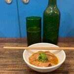 むかん 初台 - ハートランドビール（味噌もつ煮付き）