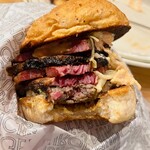 マンチズ バーガー シャック - 