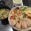 沼津魚がし鮨 流れ鮨 - 本鮪中トロ炙り丼