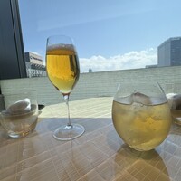ベージュ アラン・デュカス 東京 - 