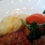 洋風料理 デリス - 付け合わせもドアップで