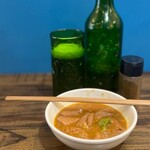 むかん 初台 - ハートランドビール（味噌もつ煮付き）