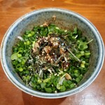 らーめん吉山商店 - ねぎ肉ごはん…良く混ぜてからいただきましょう！