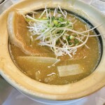 中国ラーメン揚州商人 - 大肉黄金スープ麺