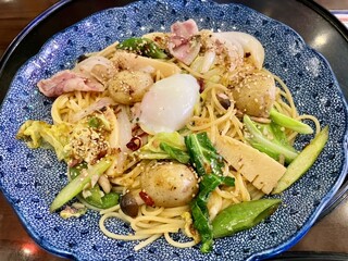 Goemon Kameari Ten - イベリコ豚と春野菜づくしのよくばりスパゲッティー（醤油バター）