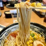 神戸パインウッズゴルフクラブ レストラン - ストレート麺に味噌スープが絡む♪