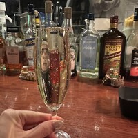 カルネジーオ イースト - 