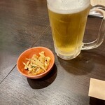 Teppanyaki Okonomiyaki Hanako - お通し、生ビール