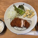 洋食亭かつ貴 - ロースカツ定食　１０００円