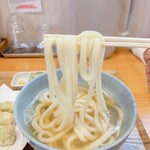 手打ちうどん 上を向いて - 