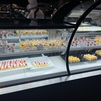 リュクス ダイニング ハプナ - スイーツコーナーの一角