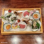 千陽 - バフン海胆､天然本鮪のトロ､喜知次の焼霜､ボタン海老､北寄貝