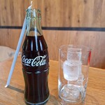 239569791 - コカコーラ