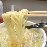湯島らーめん - 麺・アップ