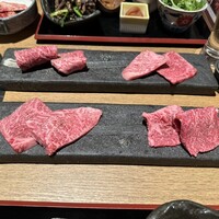 柳橋焼にく わにく - 