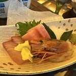 魚伊三 - 