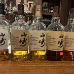 バー・ザ・ブロンズ - ずらり山崎ボトル鑑賞