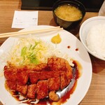 大阪トンテキ - 料理写真:トンテキ定食