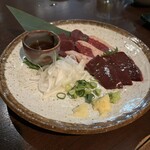 酒の一滴は血の一滴涙は心の汗 - 