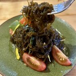 BURRATA - もずくのペペロンチーノ