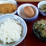 秋田泉中央食堂 - これで計483円