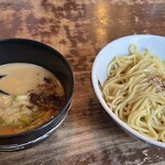 Kannanara Menshuumen - 濃厚魚介つけ麺 ¥1,030